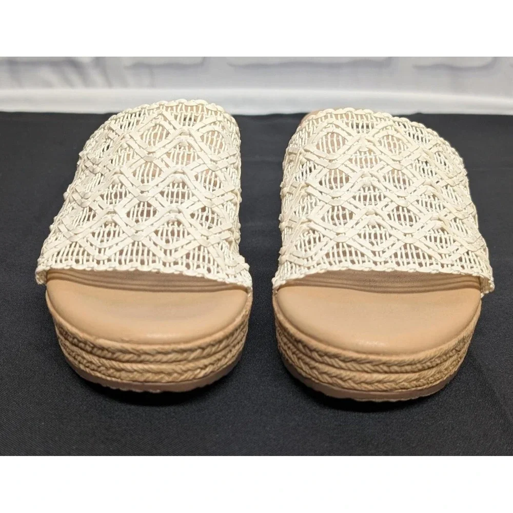 CLIFFS BY WHITE MOUNTAIN Cream Woven Espadrille Wedge Slide Sandals Size 10